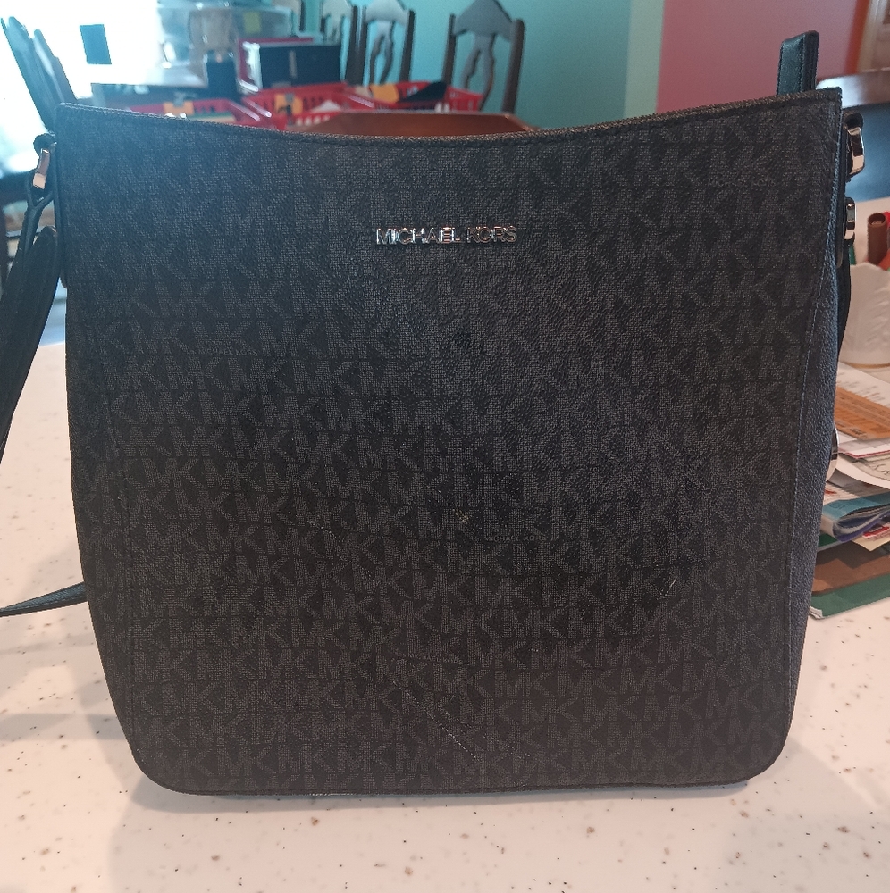 Michael Kors Dark Patterned Shoulder Bag